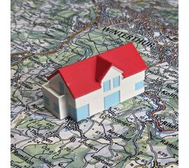 SCHWEIZER EINFAMILIENHAUS TYP 5 ROT