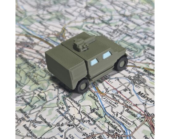 Geschütztes Führungs- und Funktionsfahrzeug Typ 5 4x4